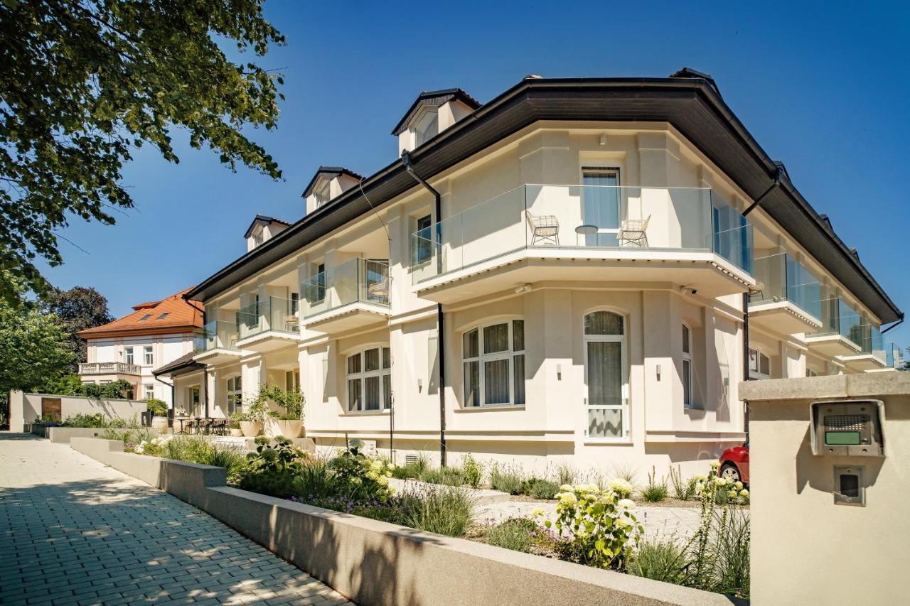Hotel U Kaplicky Pisek  Exterior photo
