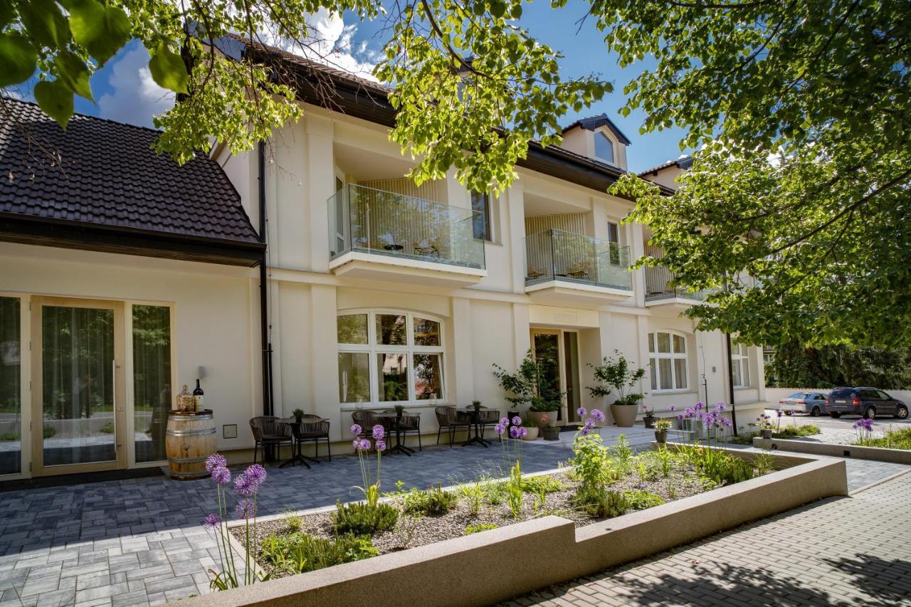 Hotel U Kaplicky Pisek  Exterior photo